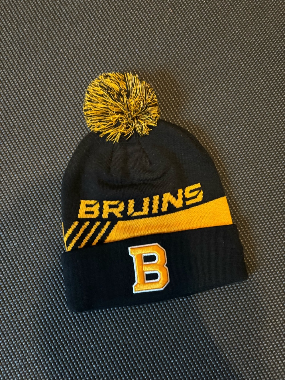Fanatics Boston Bruins Beanie Toque Knit Winter Hat